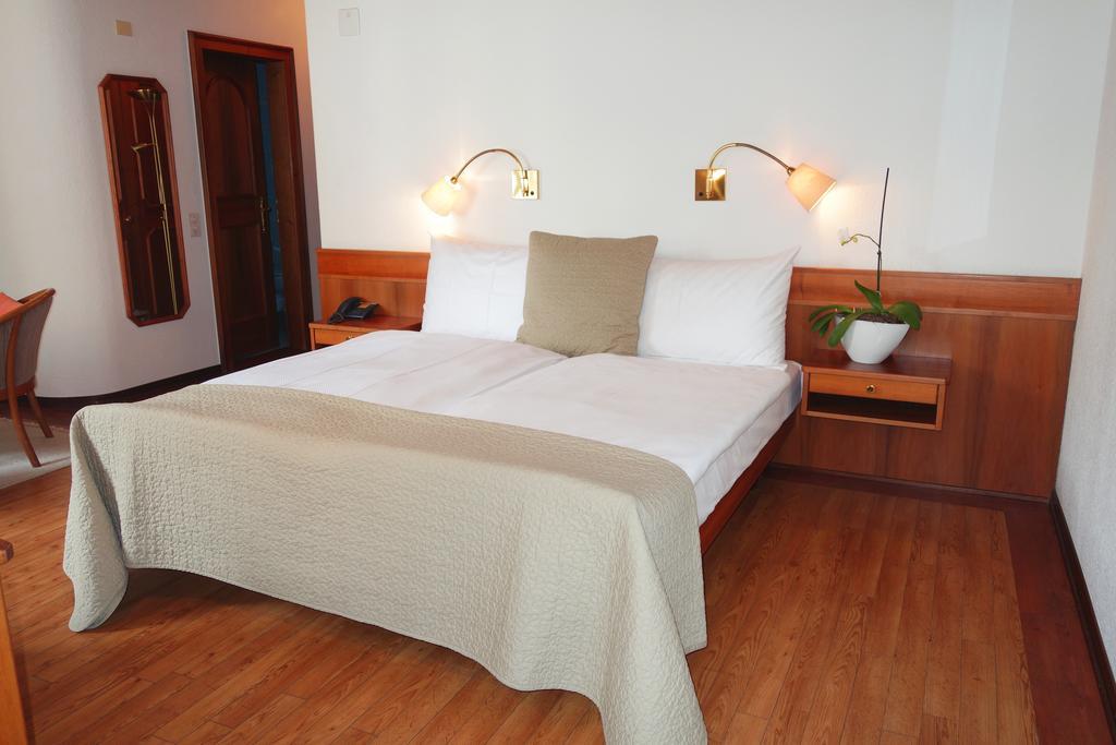Boutique-Hotel Sonne Bremgarten Room photo